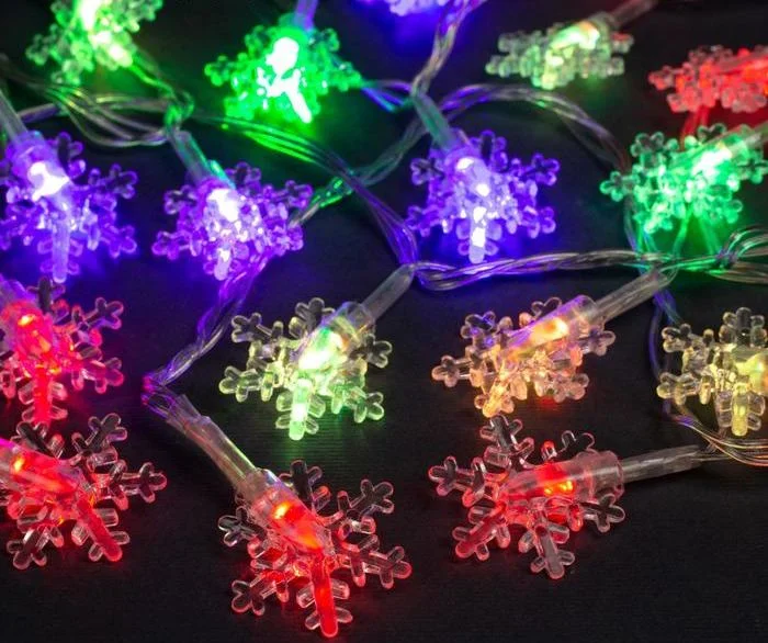 Гирлянда «Нить» 5м с насадками «Снежинки малые» IP20 20LED, МУЛЬТИ (RG/RB), мигание, 220В, 541525