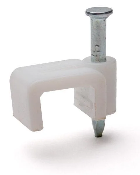 Скоба пластиковая плоская СПП-04 d4 (50шт.) Fortisflex 49448 белый *